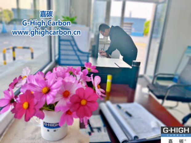 嘉碳員工巧手布置，辦公環(huán)境煥發(fā)新生